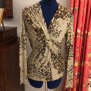 Cabi knit top. Like new. Gorgeous colors. $35